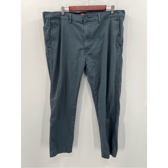 LEVI'S XX Chino Standard Taper Blue-Gray Flat Front Pants Size 40 x 30 - Picture 1 of 13